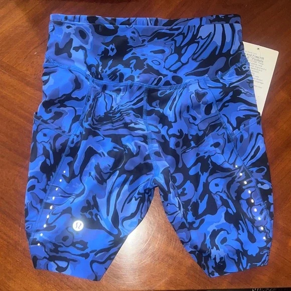 NEW WITH TAG LULULEMON FAST AND FREE HIGH-RISE SHORT 6 INCH WITH POCKETS